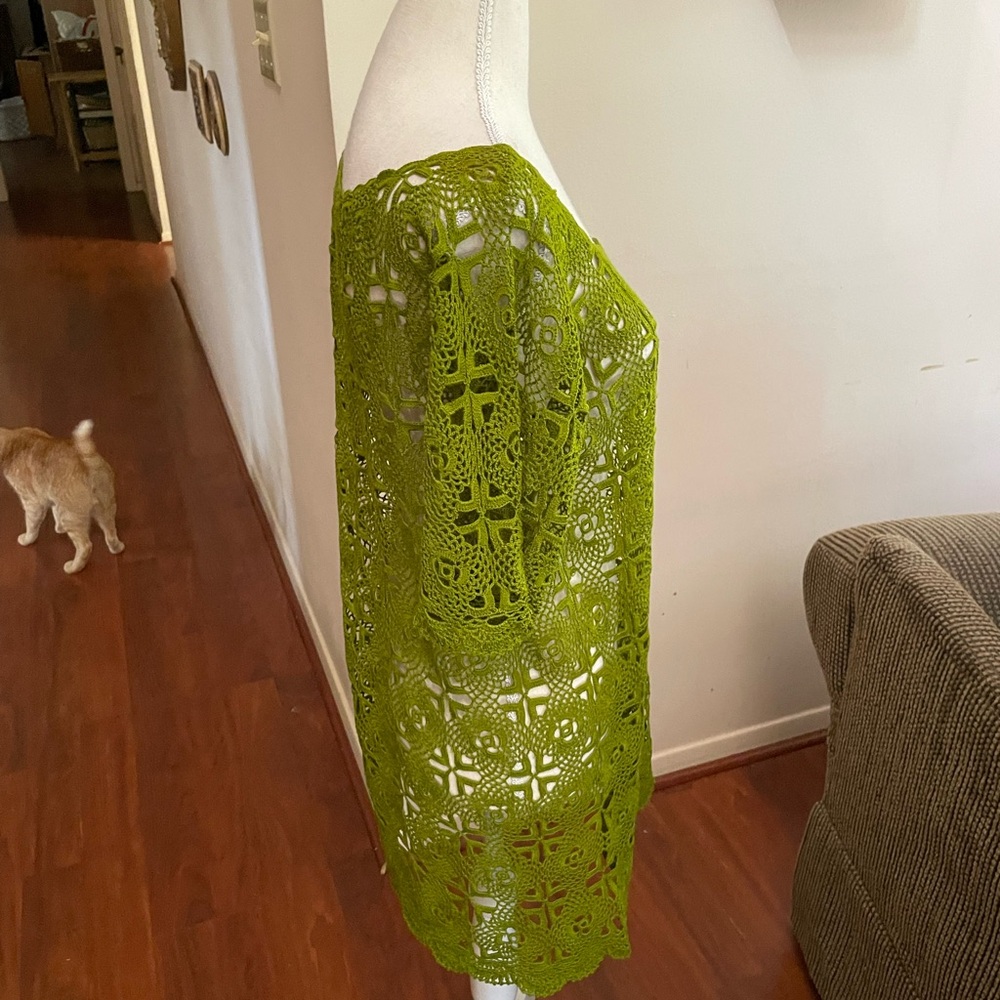 Unbranded green floral crochet tunic long top lace MEDIUM sheer short sleeve - Picture 8 of 13